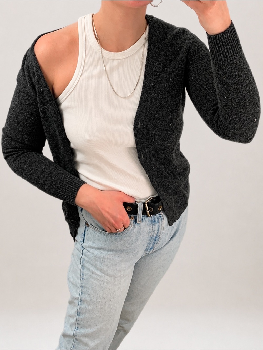 Uniqlo Charcoal Grey Knit V Neck Button Down Long Sleeve Cardigan Sweater Small - Picture 5 of 16